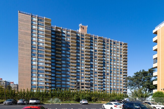 Photo - The Cryder House