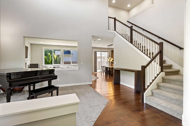 Photo - **Stunning Luxury Home in Desirable Mukilteo for RENT!** Available August 25th for MOVE IN