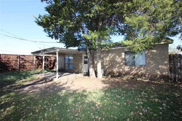 Building Photo - 110 W Way Dr Rental