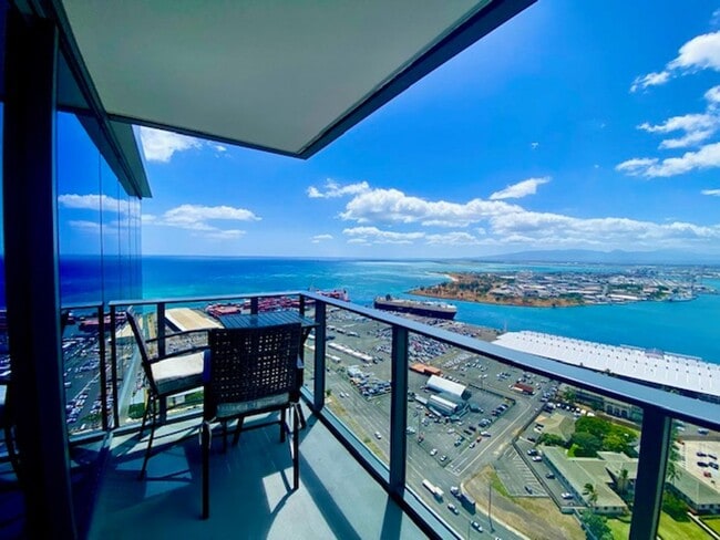 Building Photo - 600 Ala Moana Blvd Unit 1