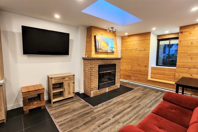 Photo - 1033 Rue Berri Unité 3