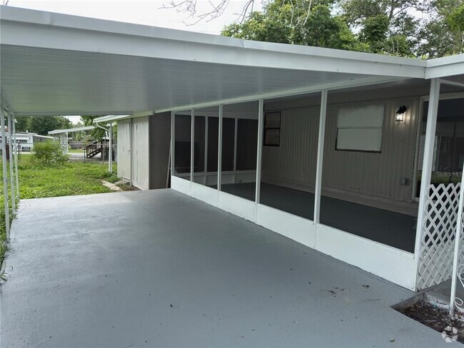 Building Photo - 6247 20th St Rental