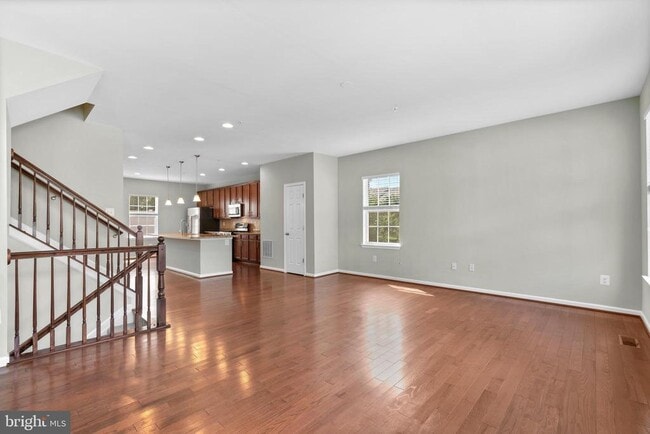 Photo - 6704 Saw Mill Ct