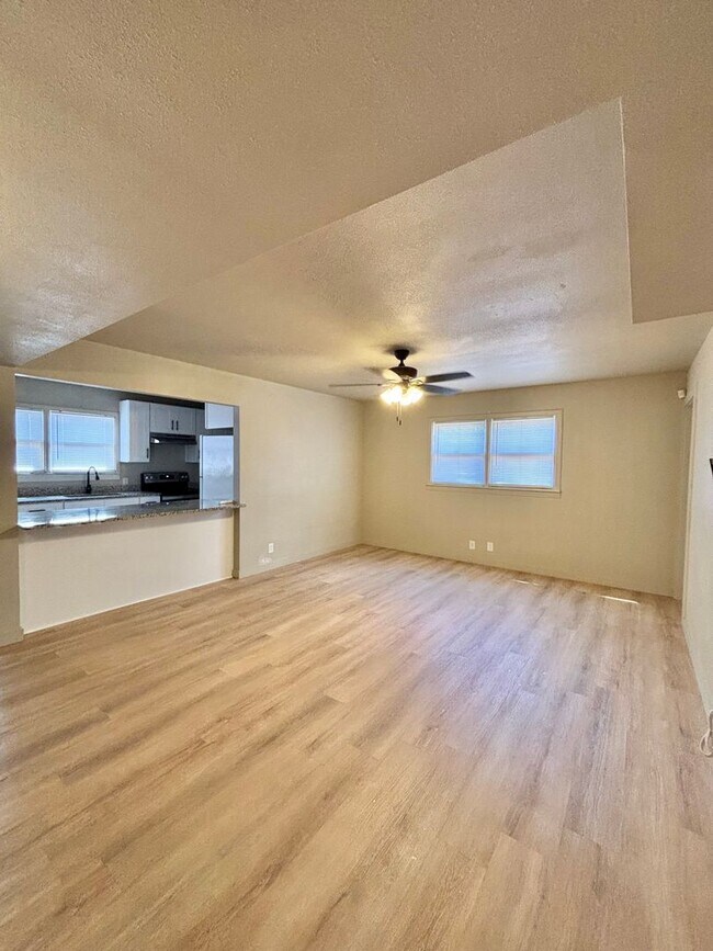 Photo - Now Available - 3 Bedroom Home!!