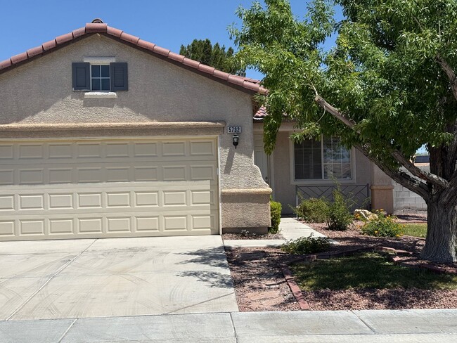 Building Photo - 3bd/2bath Single Story Home!