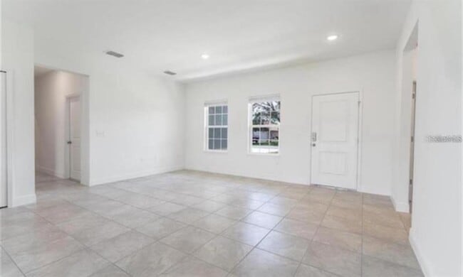 Photo - 14943 SW 46th Cir