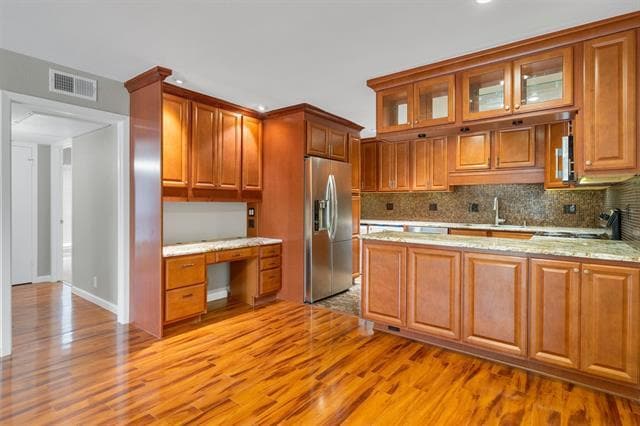 Building Photo - 5303 Fleetwood Oaks Ave Unit 178