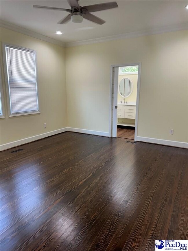 Photo - 203 S Franklin Dr