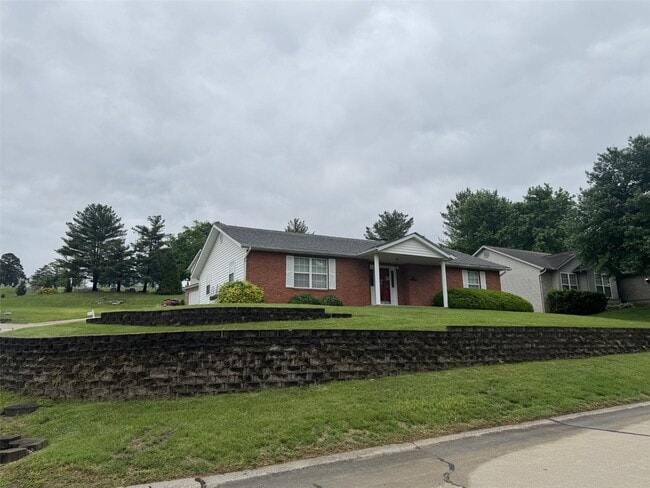 Photo - 102 S Riebeling St