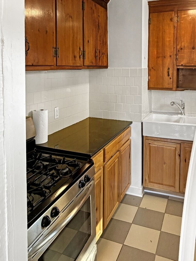 Photo - Newly Remodeled 3 Bedroom Home - Northside...