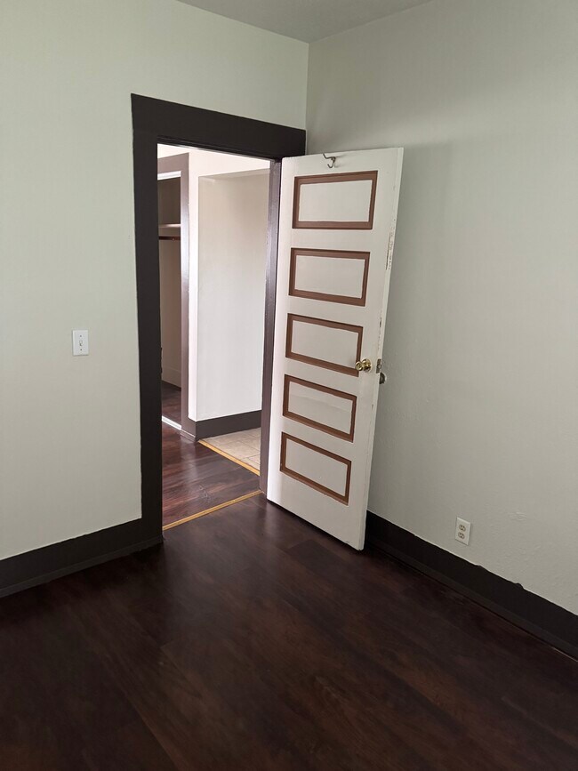 Photo - 12 D St NW Unit 6