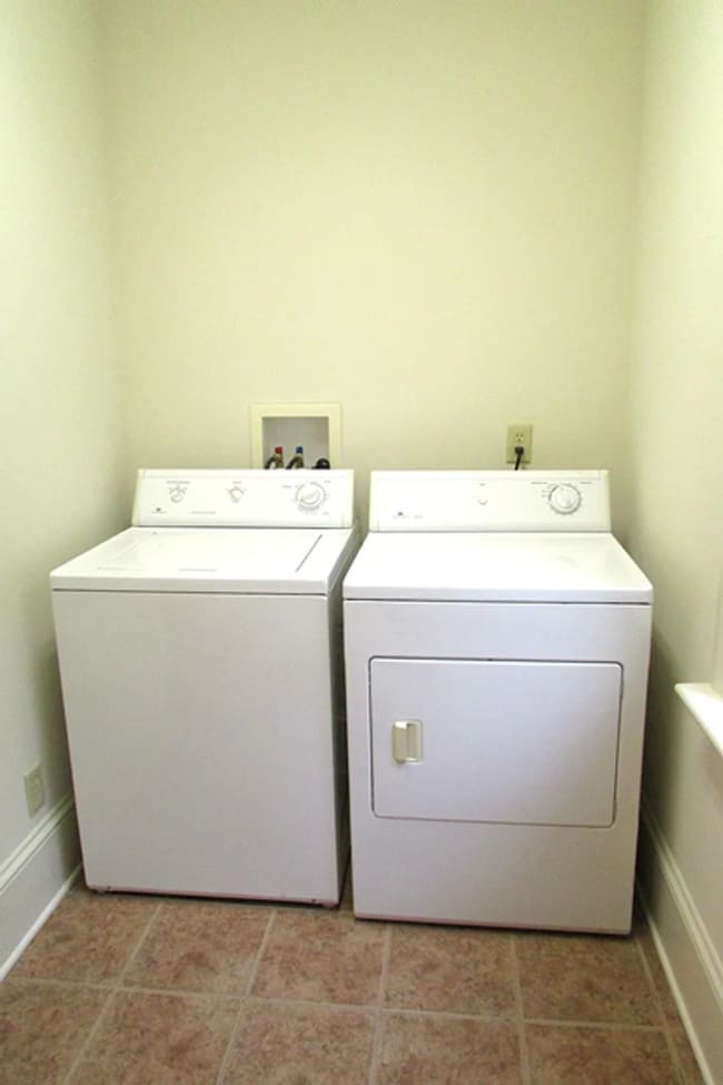 Photo - Beautiful 2bd 2.5 bath home!