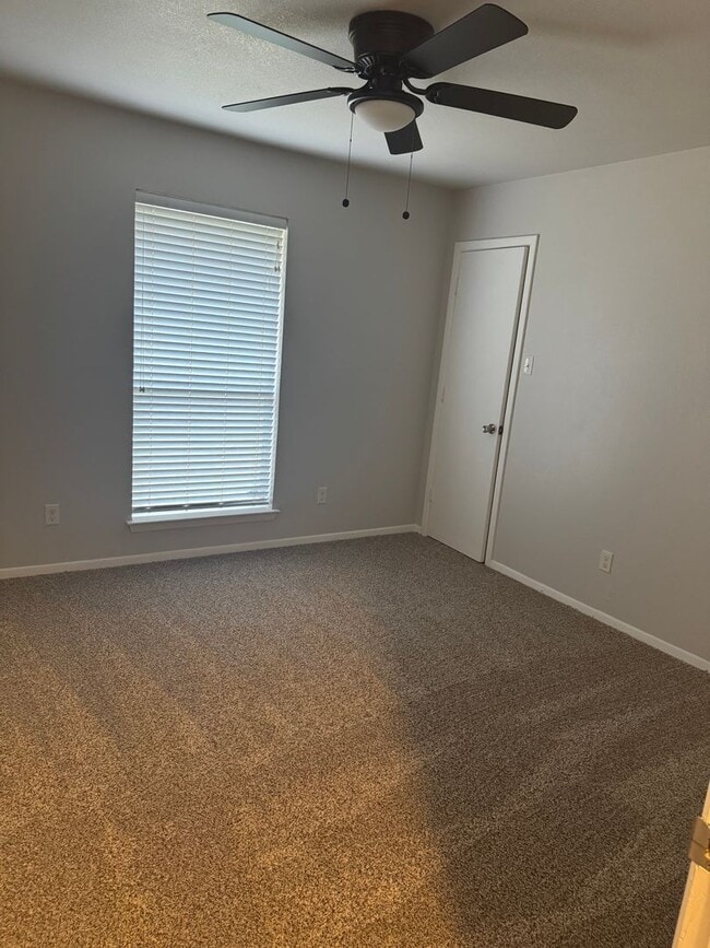 Photo - 5921 Pleasant Hill Dr