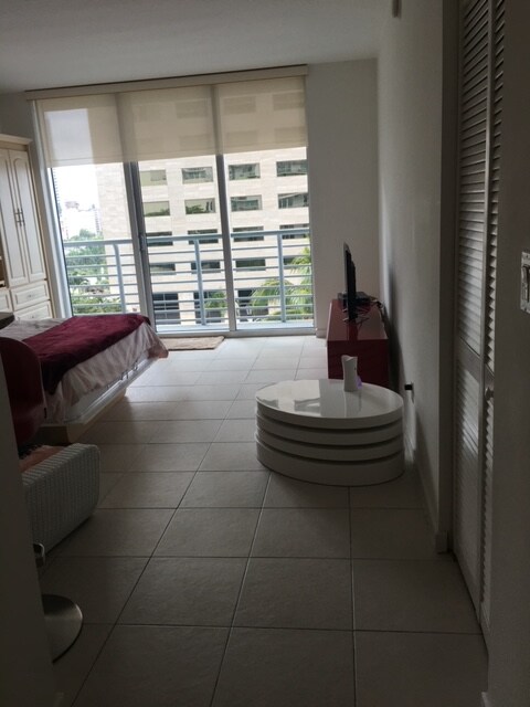 Photo - 335 S Biscayne Blvd Unit 06