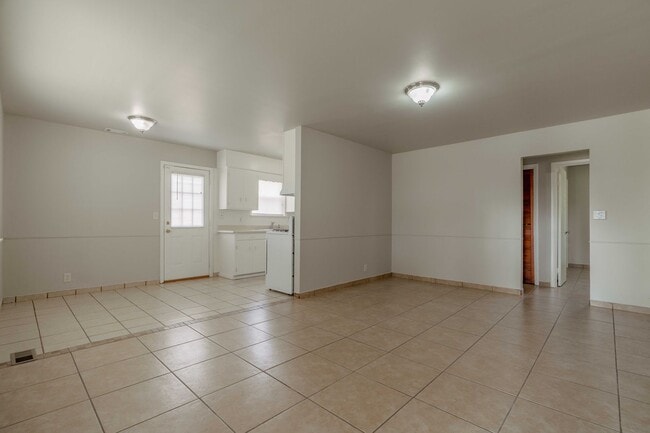 Photo - Minutes from Downtown Emma!!! Cozy 2 bedro...