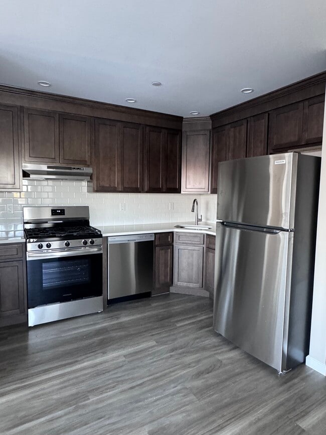 Photo - 6204 Hillmeyer Rd Unit Apt 2