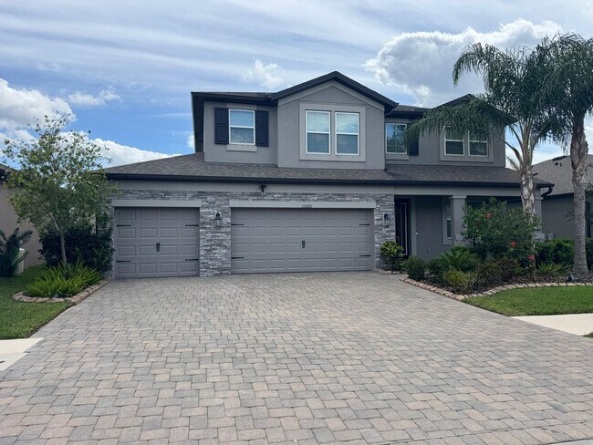 Photo - Spacious 5-Bedroom Riverview Home