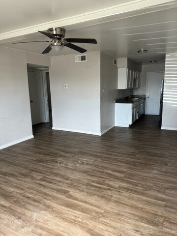 Photo - 1533 Industrial Dr E Unit 127