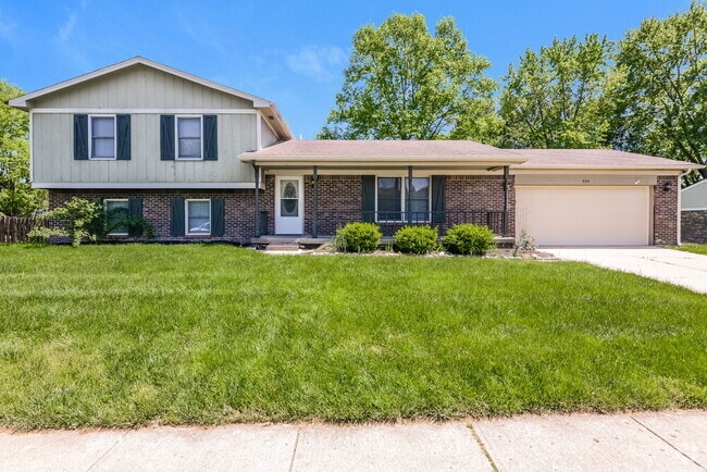 Building Photo - 414 Apple Tree Dr Rental