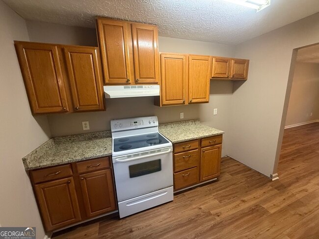 47 Ensign Rd