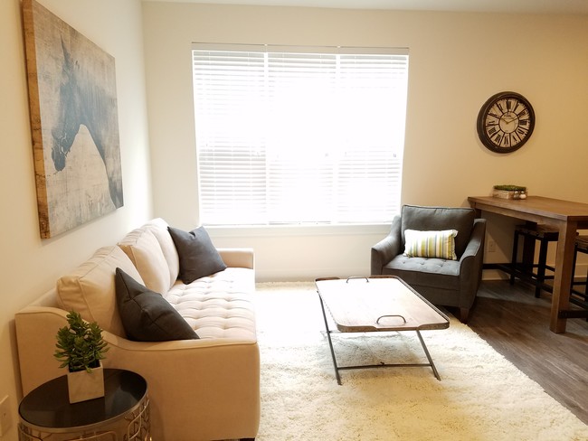 Photo - Mayfair West End