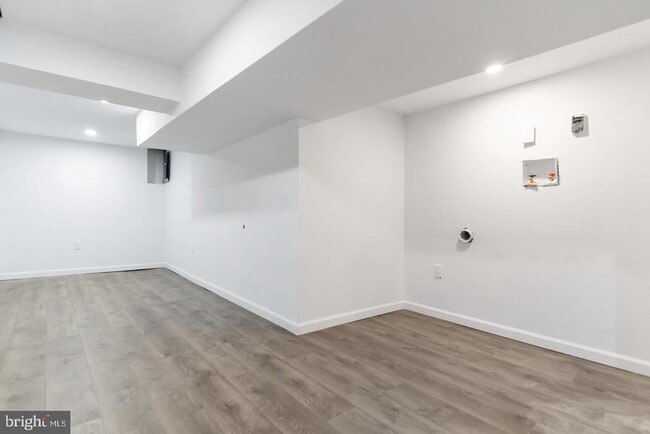 Photo - 2256 N Bouvier St