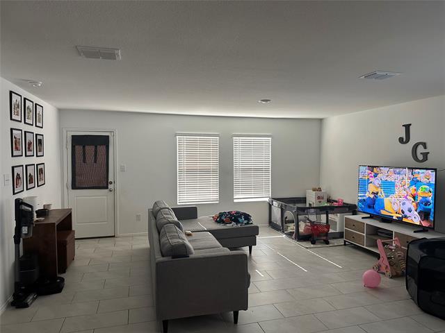 Photo - 2928 Dora Dr