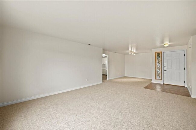 Photo - 6212 Candlestick Dr