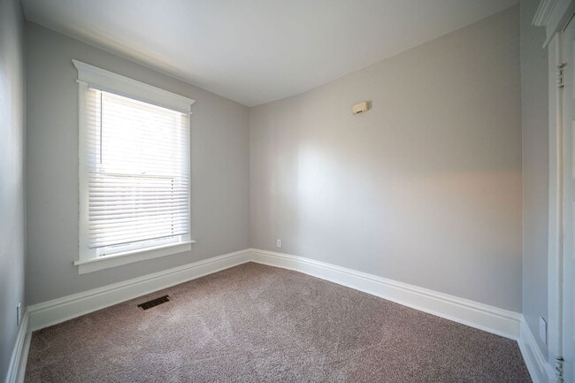 Photo - 952 Delaware Ave