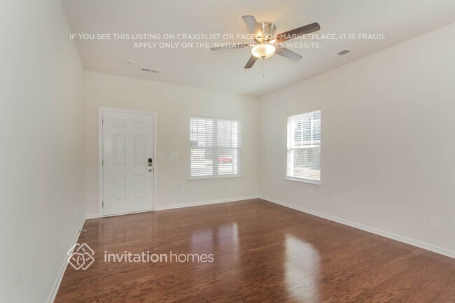 Photo - 9211 Grand Valley Dr