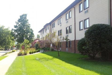 Seton Square Zanesville - Seton Square Zanesville Apartments
