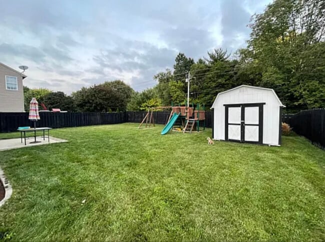 Photo - 443 Watercress Way