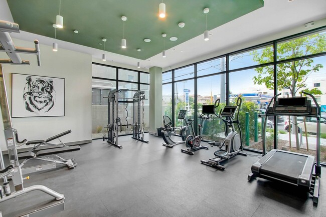 Photo - Skye at Warner Center