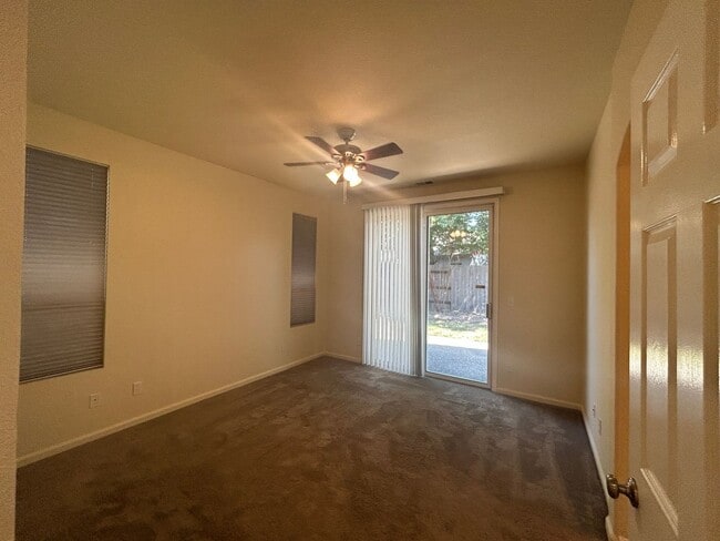 Photo - 7025 Sandy Souza Way