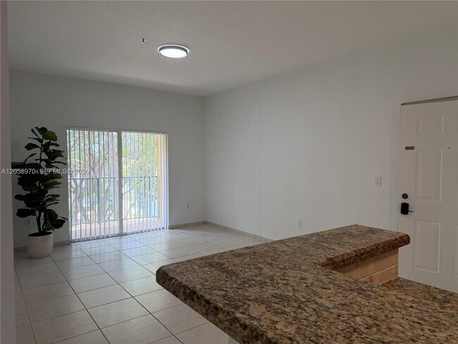 Photo - 7200 NW 114th Ave Unit 307