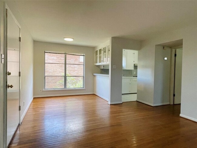Building Photo - 3420 Mt Vernon St Unit 13 Rental