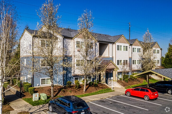 Tarmigan At Wapato Creek Apartments For Rent in Fife, WA