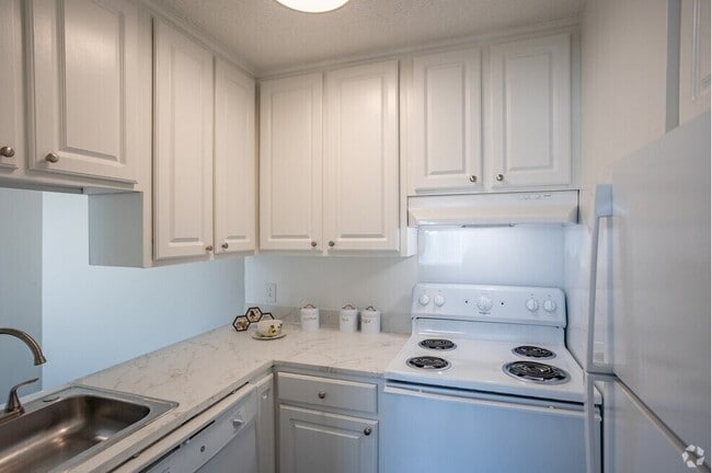 Photo - 1005 Hickory Hill Ln Unidad C110