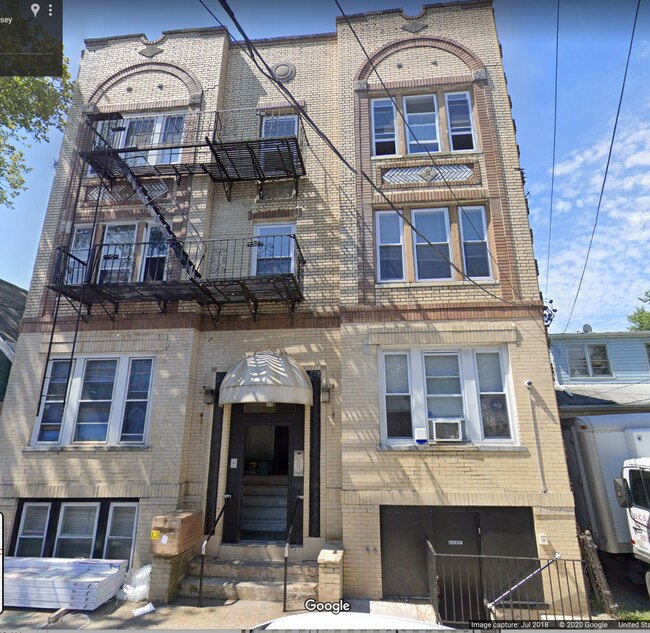 Photo - 77 McAdoo Ave Apartments Unit 9