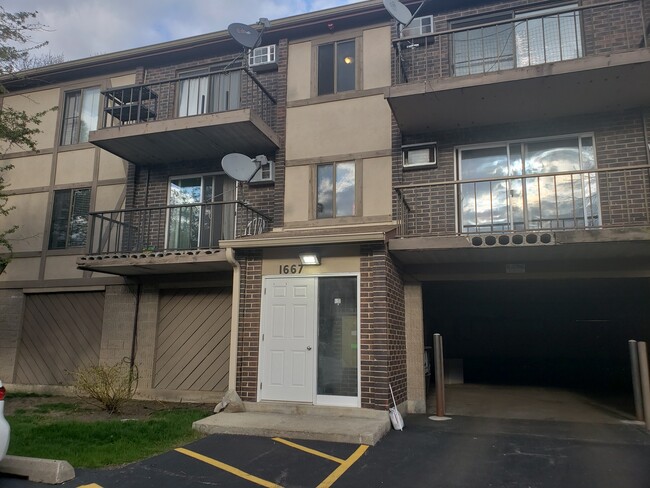 Photo - 1667 Kiowa Cir Condo Unit 204