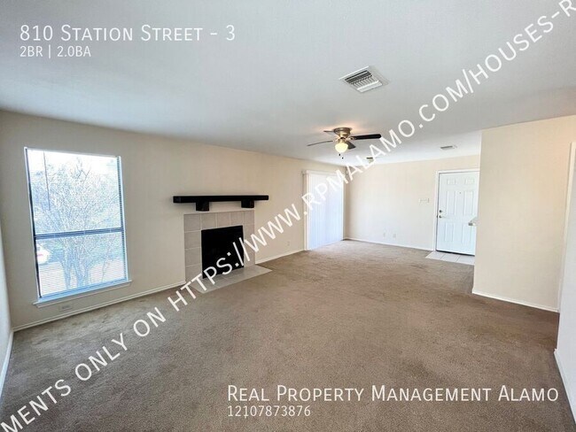 Photo - 810 Station St Unit 3