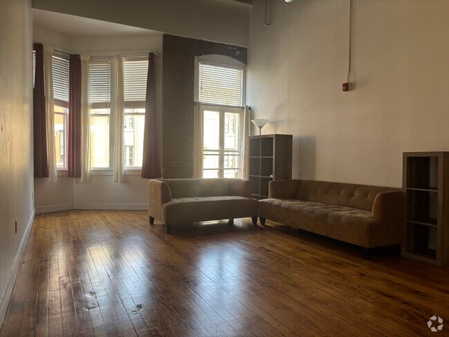 Building Photo - 124 Washington St Unit 303 Rental