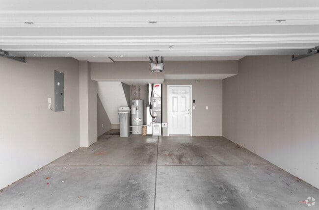 2BR, 2.5BA - 1800 SF - Townes at Winthrop