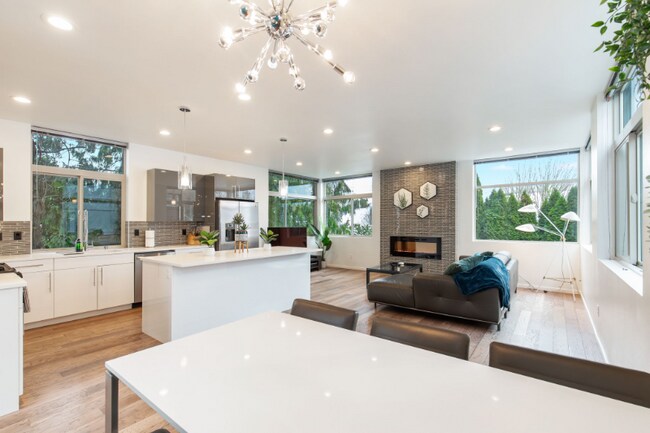 Photo - 1724 NW 64th St