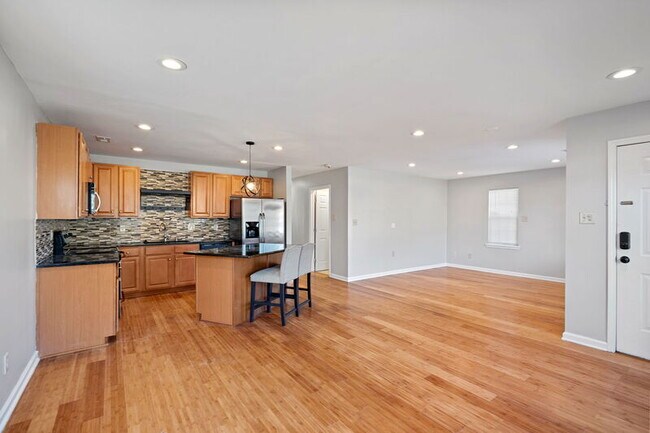 Photo - 1112 Belmont Ave