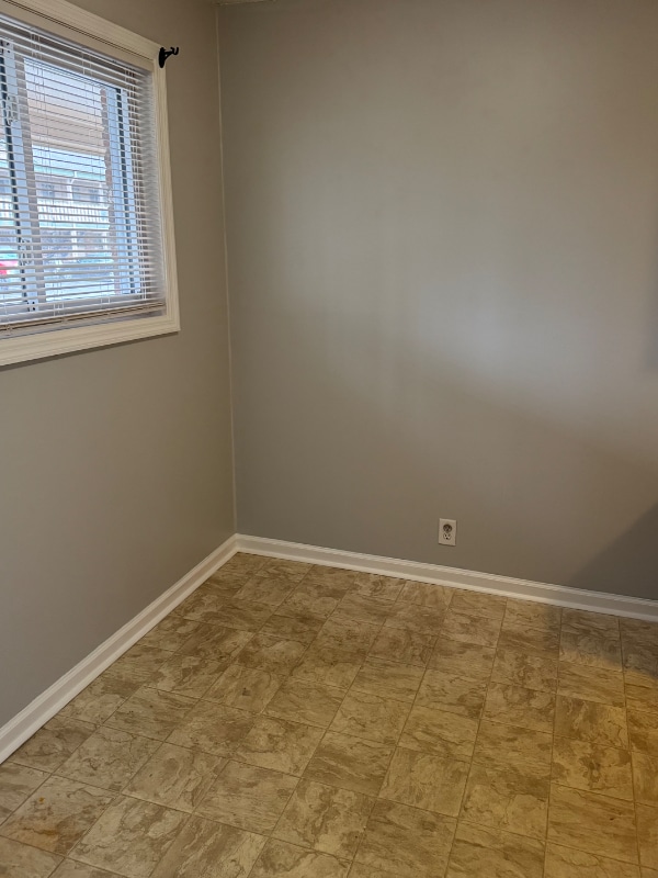 Photo - 261 White Bridge Pike Unit 130