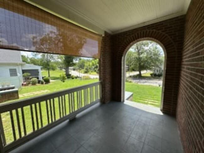 Photo - Whitner Unidad 724A