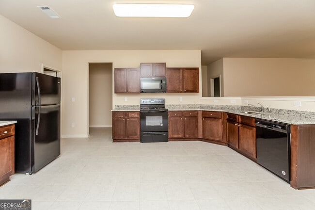 Photo - 30 Olivia Wy