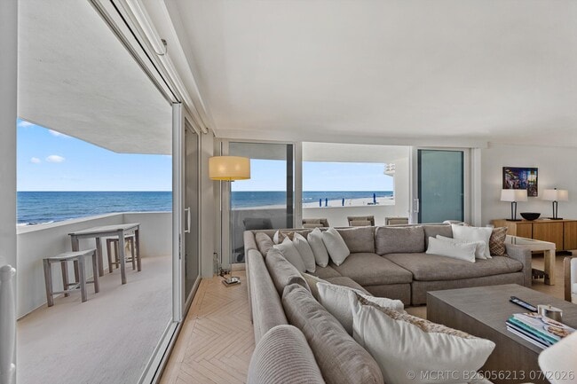100 Sunrise Ave Unit 212