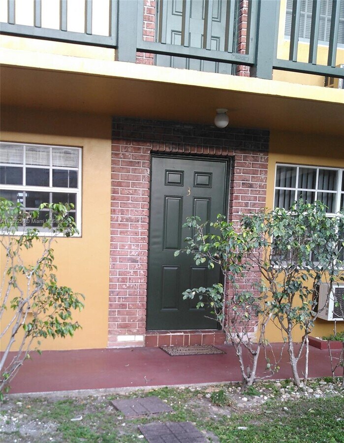 Photo - 1702 McKinley St Unidad 3 Rental